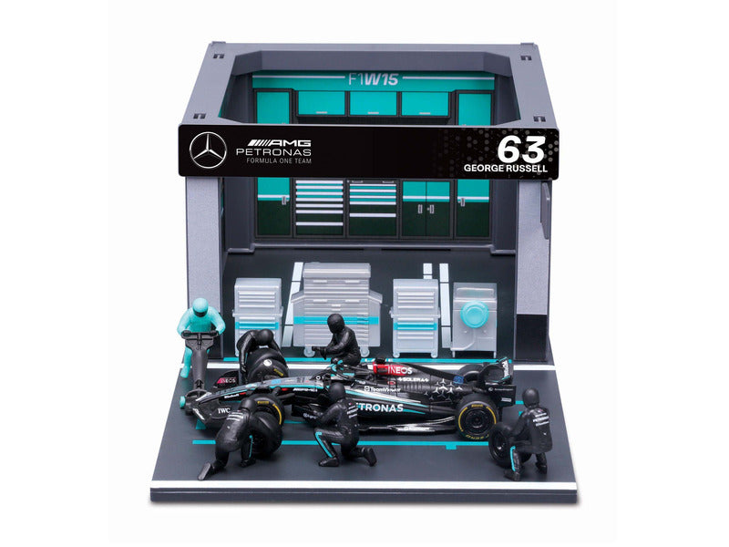 maquette Mercedes, pass pit-lane, bburago, 1:43, George Russell, #63, W15 E