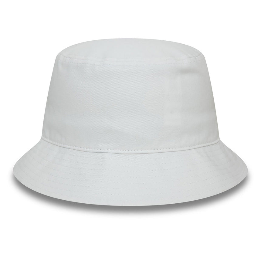 Gorra Alpine, New Era, insignia de metal, blanca