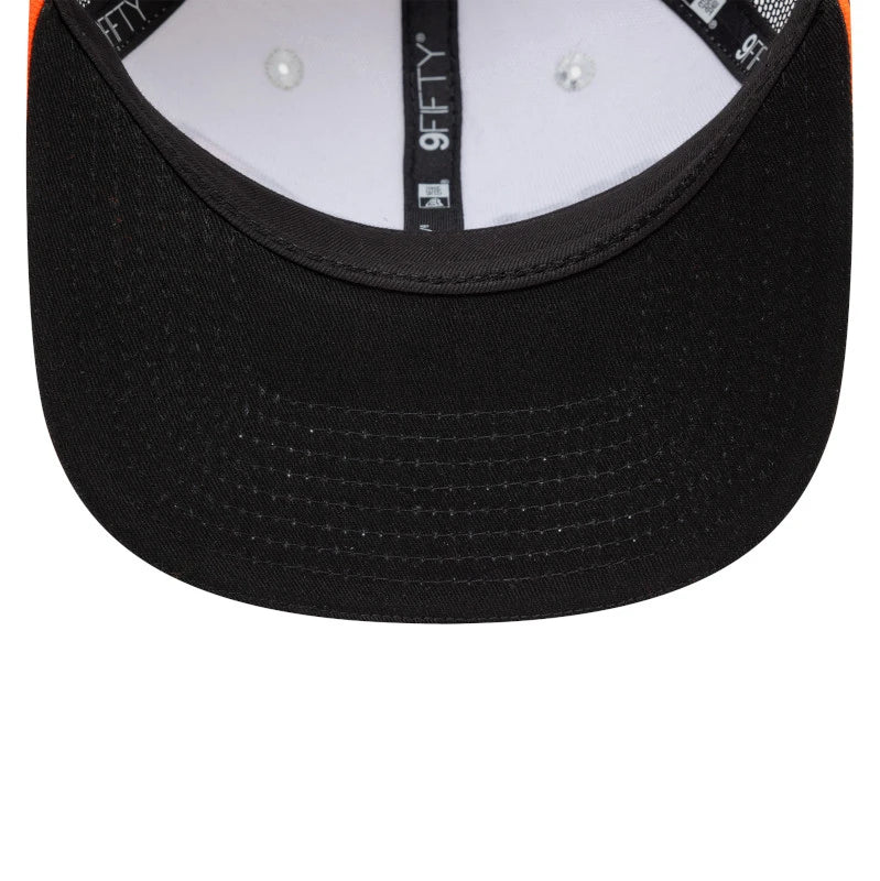 Gorra con visera a cuadros McLaren 9FIFTY 🔥