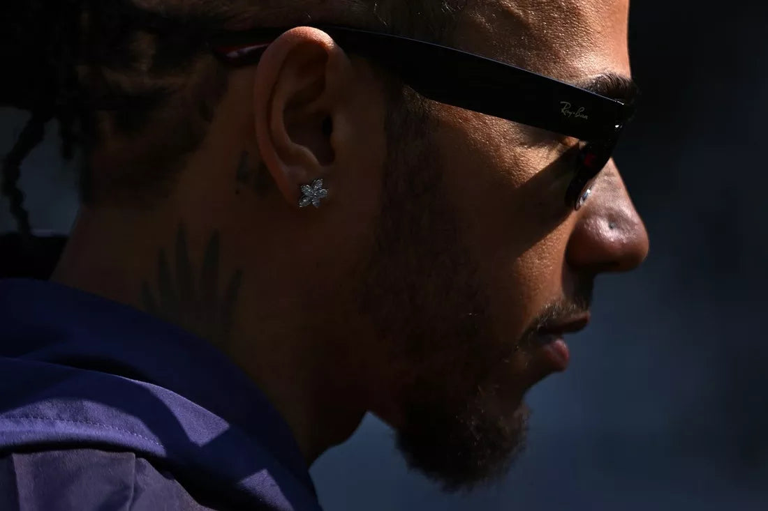 Hamilton demande plus de clarté chez Ferrari