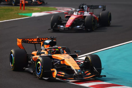 Norris ramène McLaren à la victoire, Mercedes en difficulté