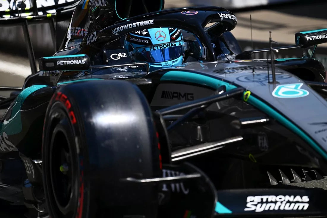 Russell garde espoir dans la course au titre