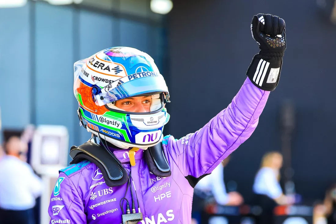 Antonelli triomphe, Mercedes domine le podium