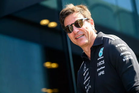 Wolff reconnaît la puissance du moteur Mercedes selon Red Bull
