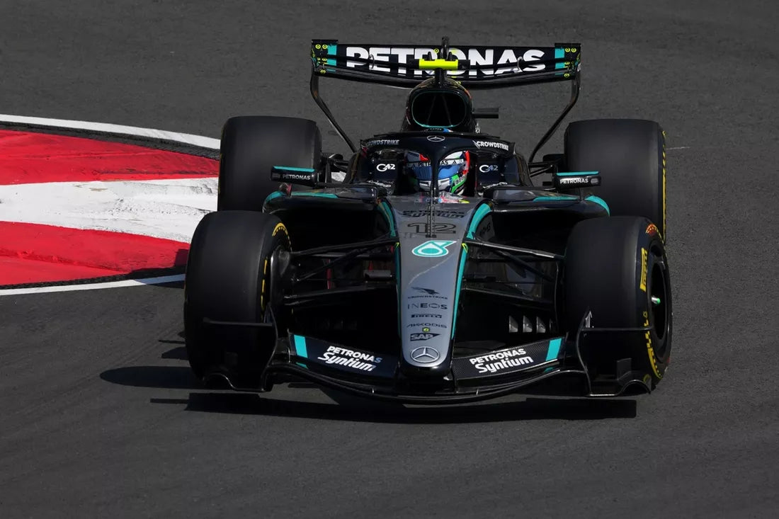 Mercedes analyse les soucis d’énergie de Russell en 2026