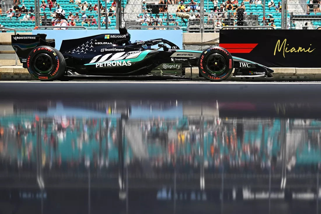 Mercedes vit un week-end difficile à Sepang