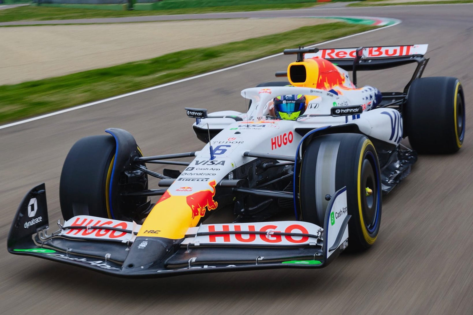 Ricciardo : Le Geste Inattendu Qui a Bouleversé Lawson !