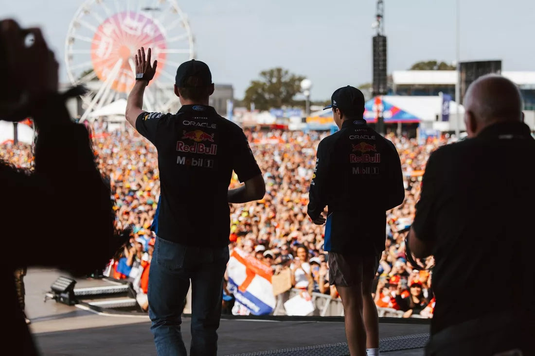 Red Bull et Verstappen progressent aux essais