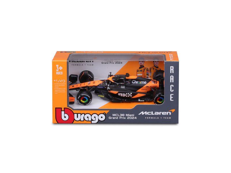 maquette de voiture McLaren, bburago, Oscar Piastri, 1:43, #4, MCL38