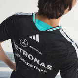 Mercedes Mez, équipe, adidas, noir, 2026