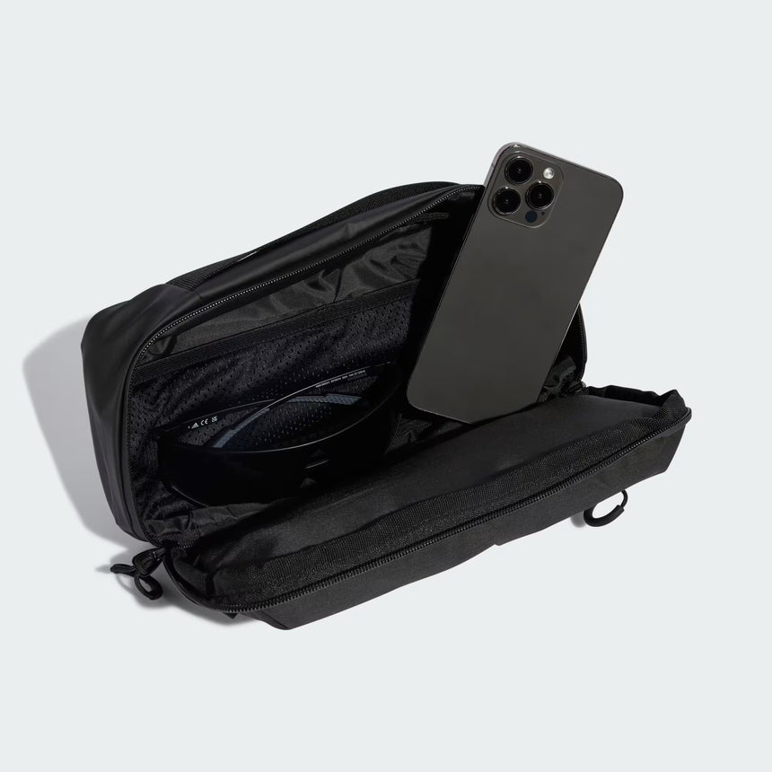 Sac à taille Mercedes, adidas, ingénieurs, noir