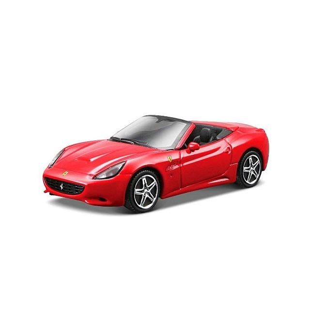 Voiture modèle Scuderia Ferrari, Rouge