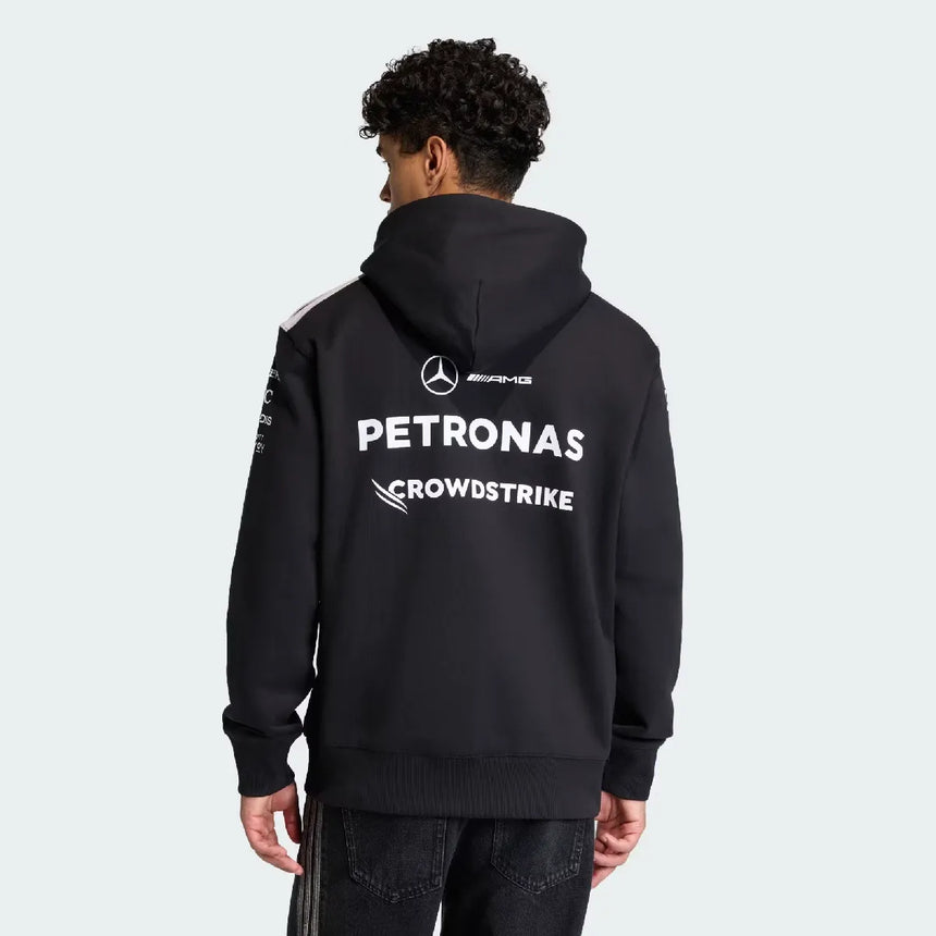 MERCEDES_-_AMG_PETRONAS_FORMULA_1_TEAM_DRIVER_HOOD_Sweatshirt_Black_KF0166_23_hover_model-web-use.webp